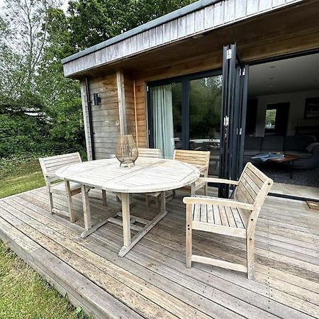 Beautiful Cabin With Pond View Steyning Exteriér fotografie