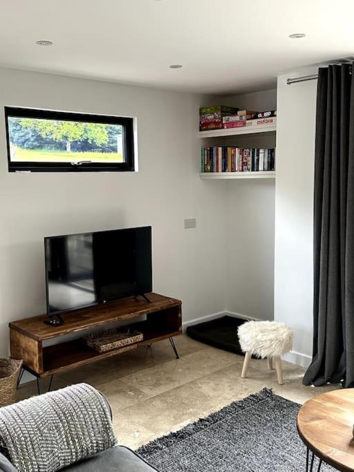 Beautiful Cabin With Pond View Steyning Exteriér fotografie