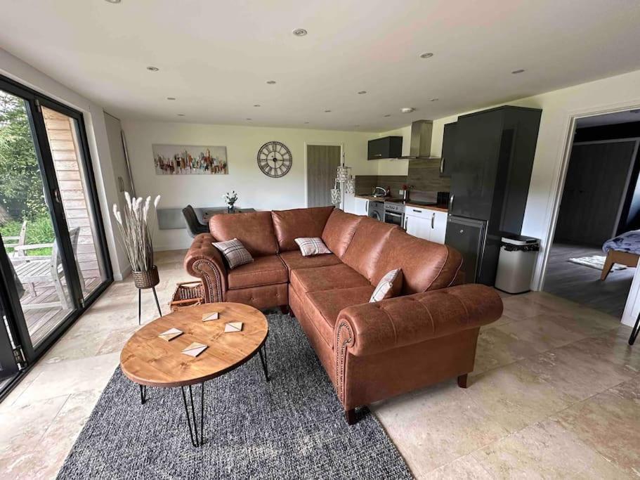 Beautiful Cabin With Pond View Steyning Exteriér fotografie